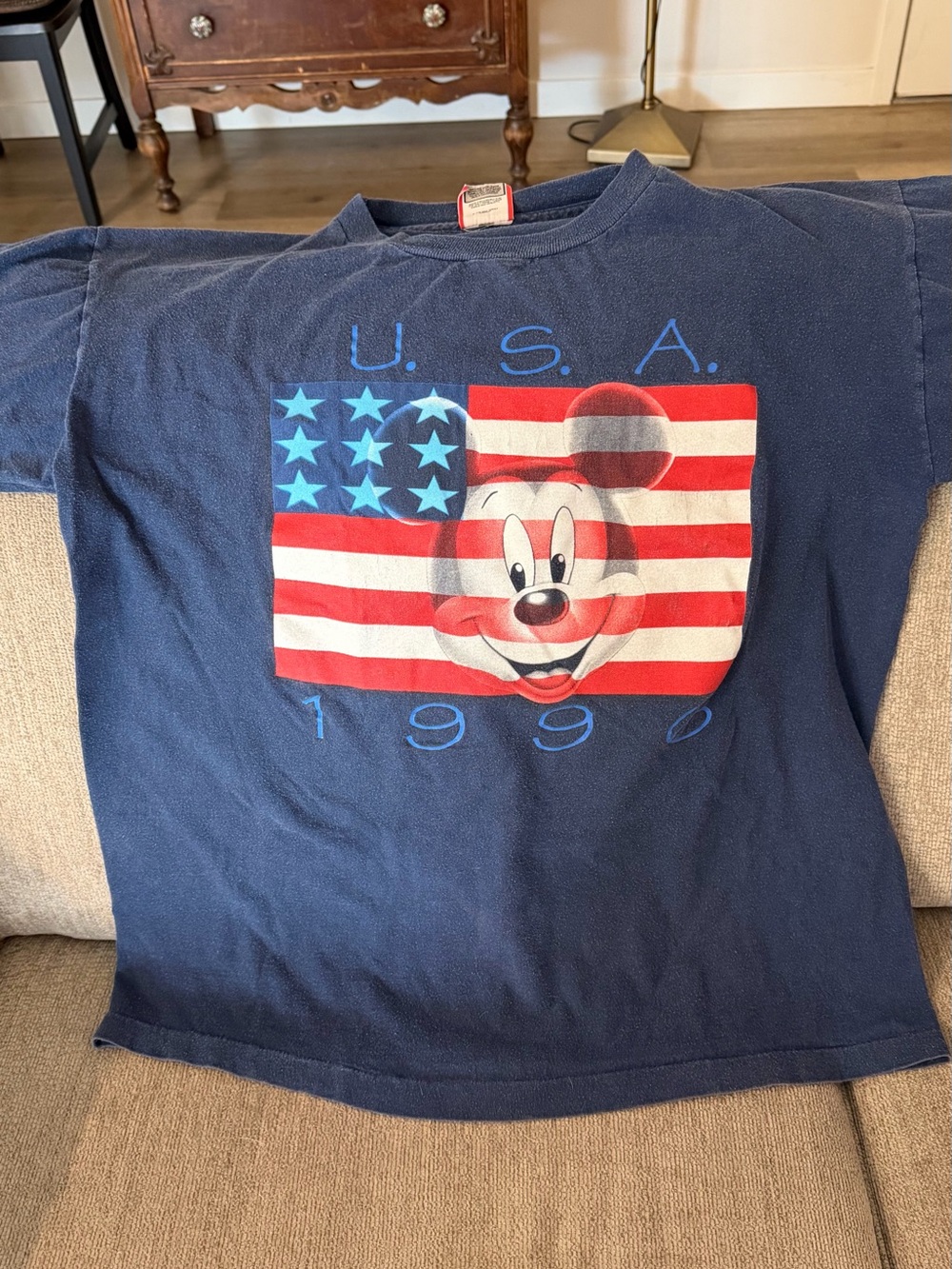 Disney Vintage Navy Blue Short Sleeve Mickey USA Flag Graphic Tee